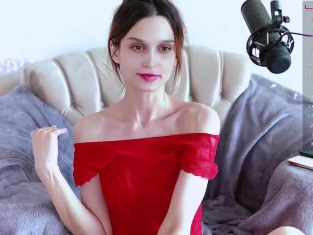 Live sex webcam photo for enchantressss #274018135