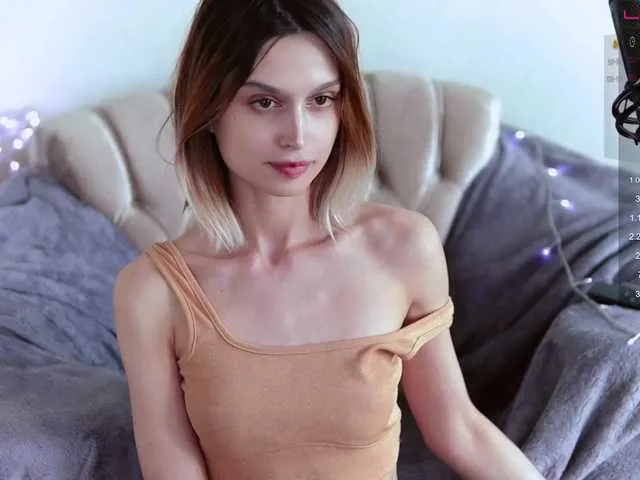 Live sex webcam photo for enchantressss #274051611