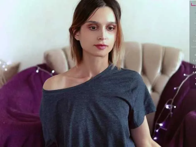 Live sex webcam photo for enchantressss #274306471