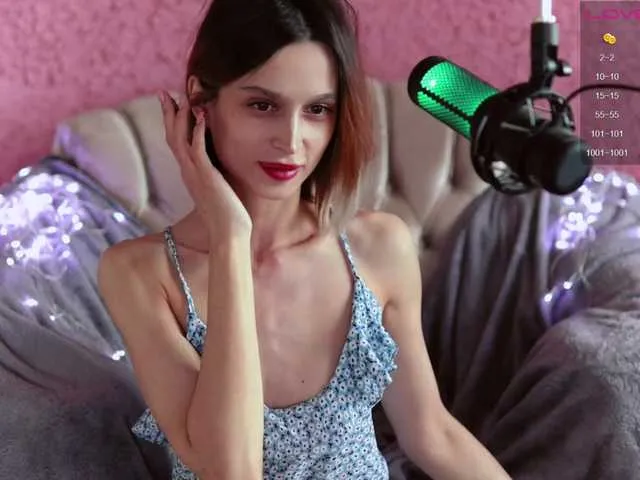 Live sex webcam photo for enchantressss #274386700
