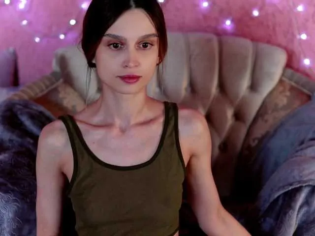 Live sex webcam photo for enchantressss #275154090