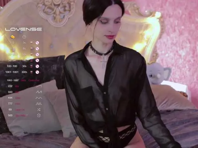 Live sex webcam photo for enchantressss #275507194