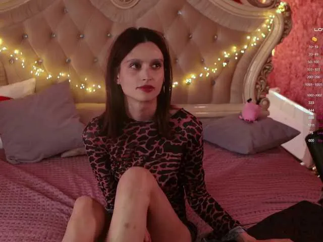 Live sex webcam photo for enchantressss #276331323