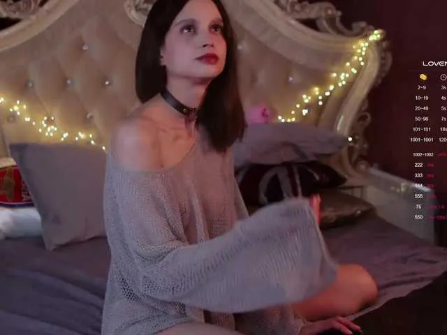 Live sex webcam photo for enchantressss #276401219