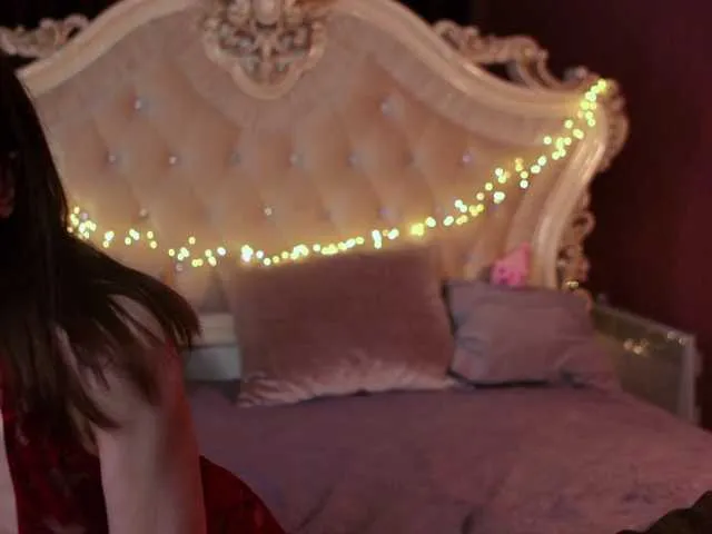 Live sex webcam photo for enchantressss #276407811