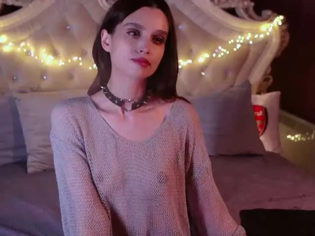 Live sex webcam photo for enchantressss #276486562