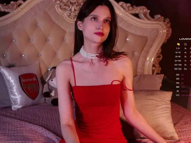 Live sex webcam photo for enchantressss #276631951