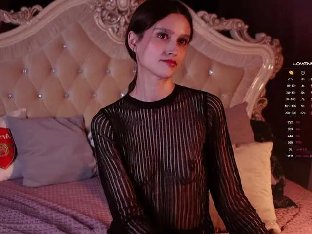 Live sex webcam photo for enchantressss #276693636