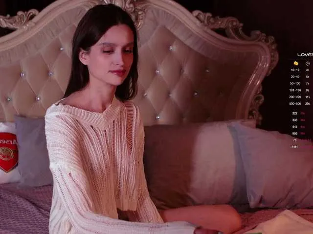 Live sex webcam photo for enchantressss #276749357