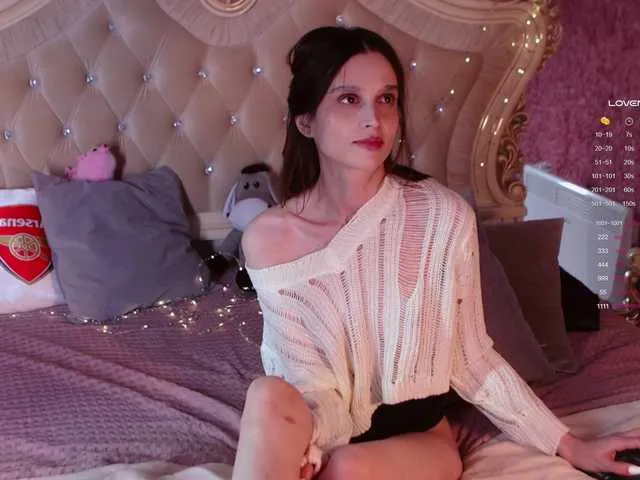 Live sex webcam photo for enchantressss #276830579