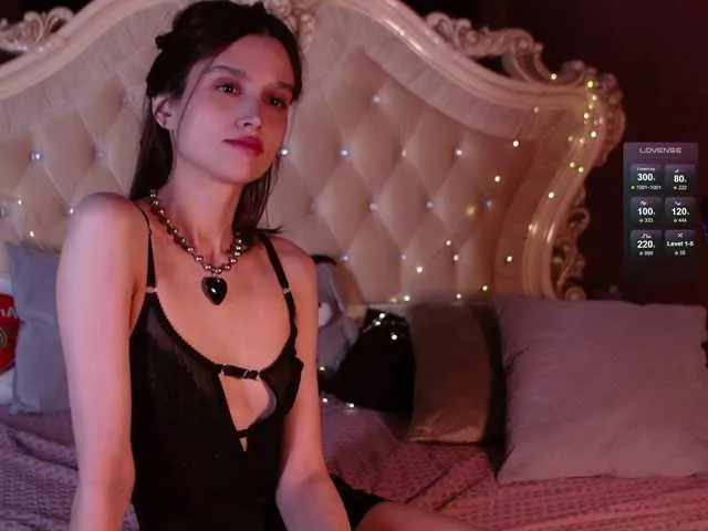 Live sex webcam photo for enchantressss #276835783