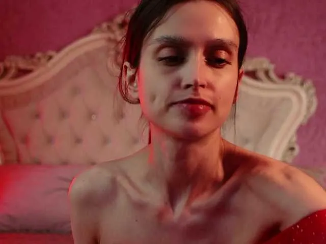 Live sex webcam photo for enchantressss #277309807