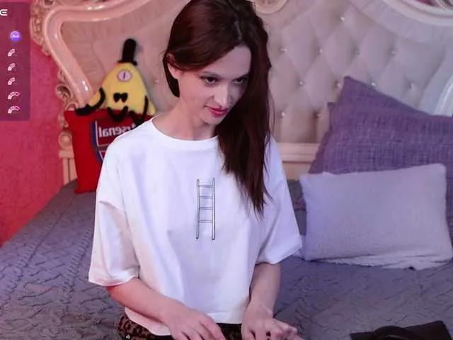 Live sex webcam photo for enchantressss #289112397