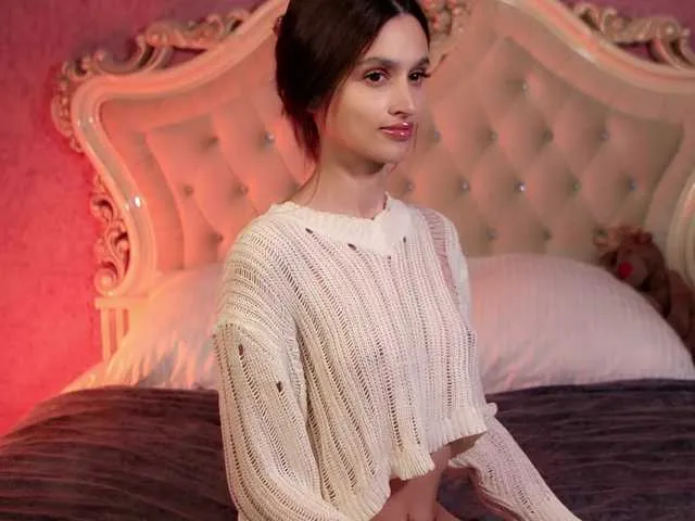 Live sex webcam photo for enchantressss #291645724