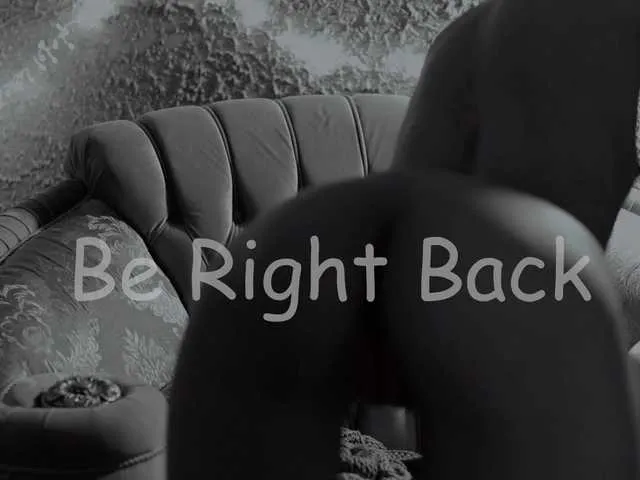 Live sex webcam photo for enchantressss #292059879