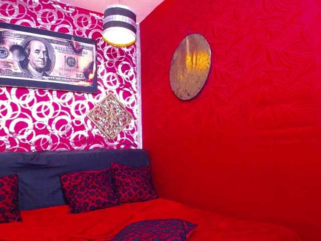 Live sex webcam photo for endylook #291464086