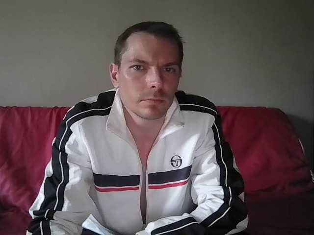 Live sex webcam photo for enzo19871 #277290798