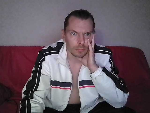 Live sex webcam photo for enzo19871 #277305166