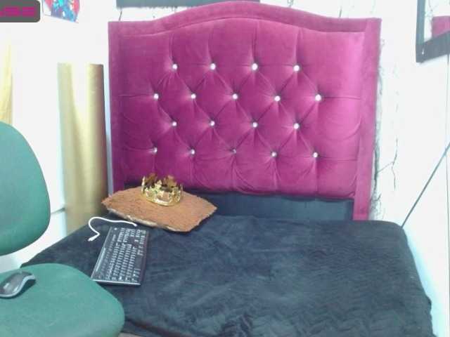 Live sex webcam photo for enzofit19cm #275635960