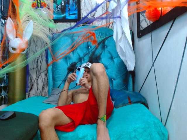 Live sex webcam photo for enzofit19cm #276428283