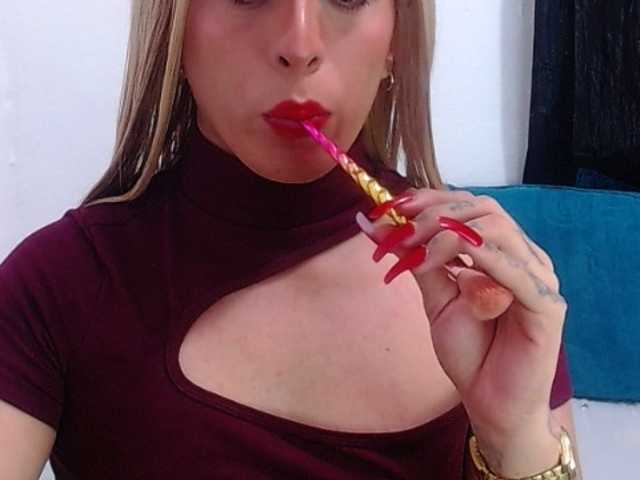 Live sex webcam photo for erosmensexxx #274646101