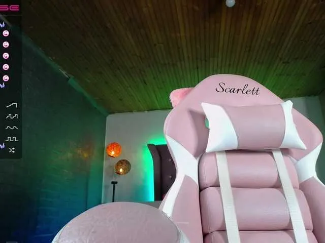 Live sex webcam photo for escarlett #272950828