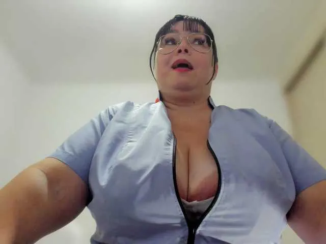 Live sex webcam photo for esmeraldamf #290140346