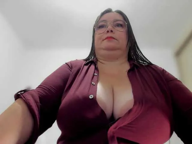 Live sex webcam photo for esmeraldamf #290277267