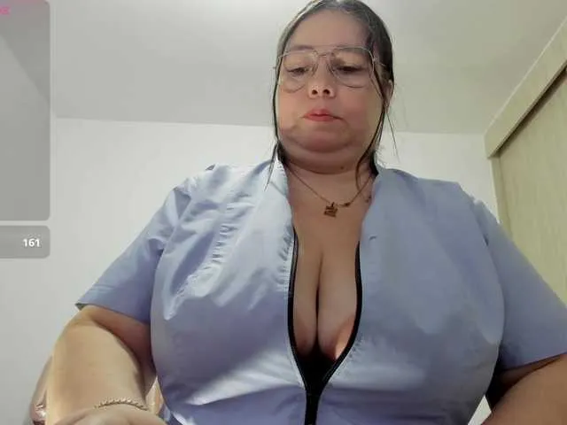 Live sex webcam photo for esmeraldamf #292265319