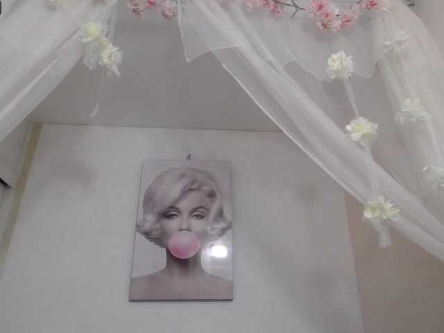 Live sex webcam photo for estephiematur #273976106