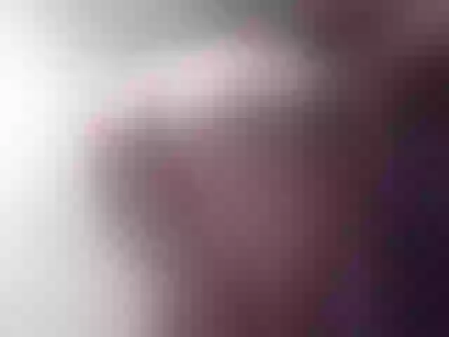 Live sex webcam photo for esterjohns #276583701
