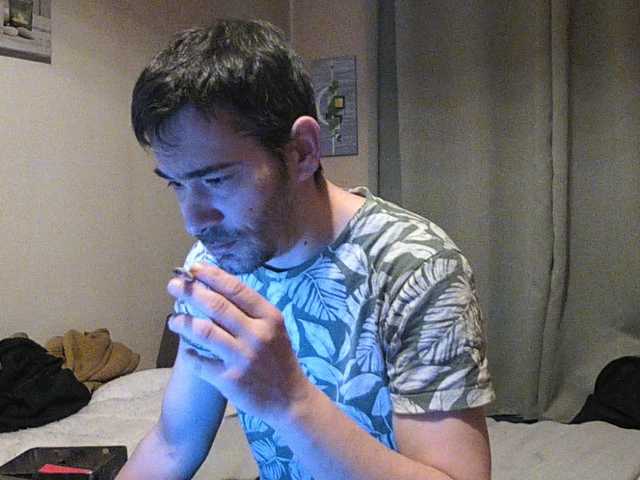 Live sex webcam photo for ethan213 #290880984