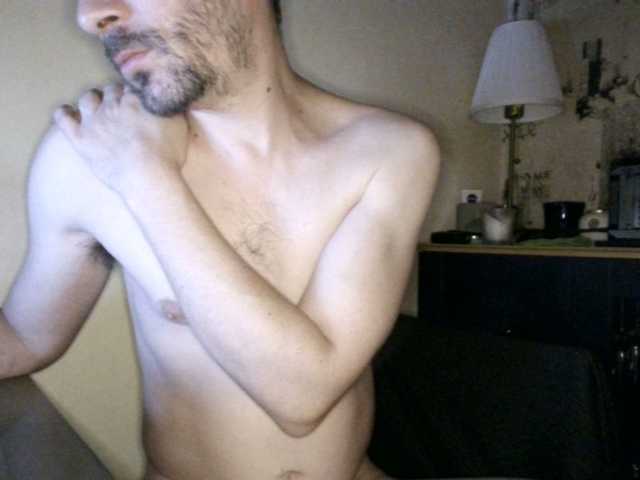 Live sex webcam photo for ethan213 #291278181