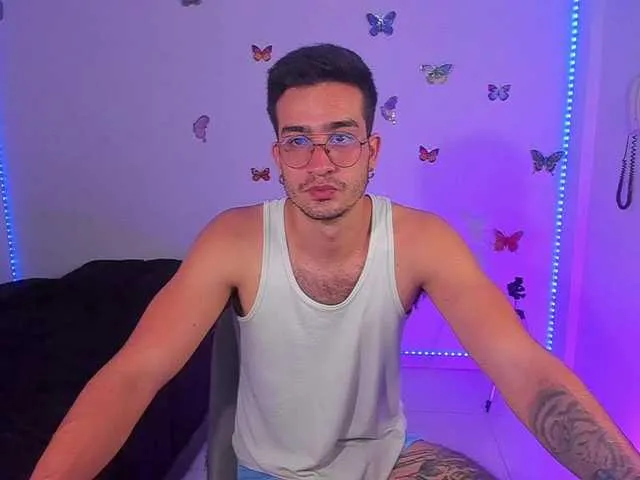 Live sex webcam photo for ethereum111 #290844785