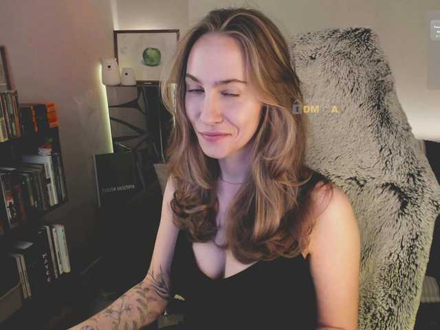 Live sex webcam photo for eva-adamova #290148041