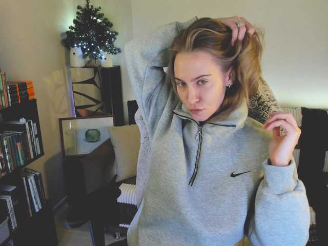 Live sex webcam photo for eva-adamova #290239488