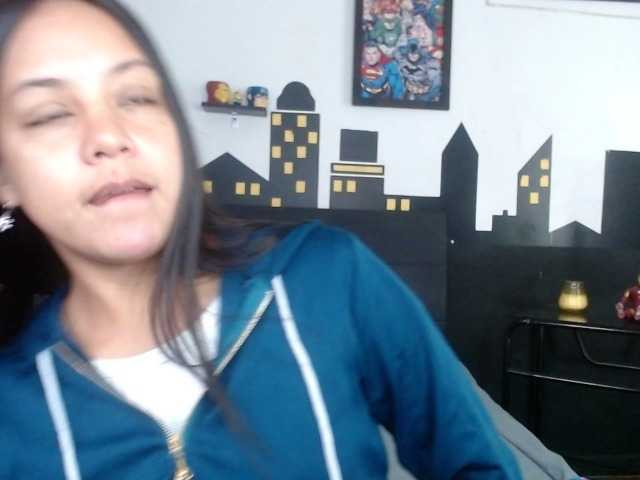 Live sex webcam photo for eva-hot #271908380