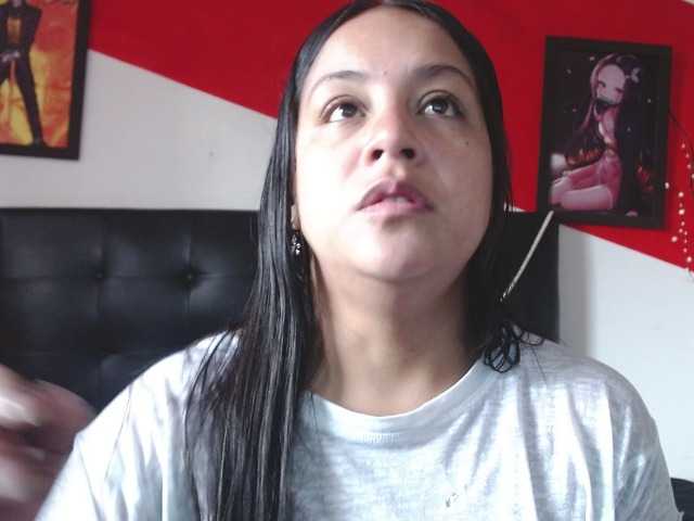 Live sex webcam photo for eva-hot #273358084