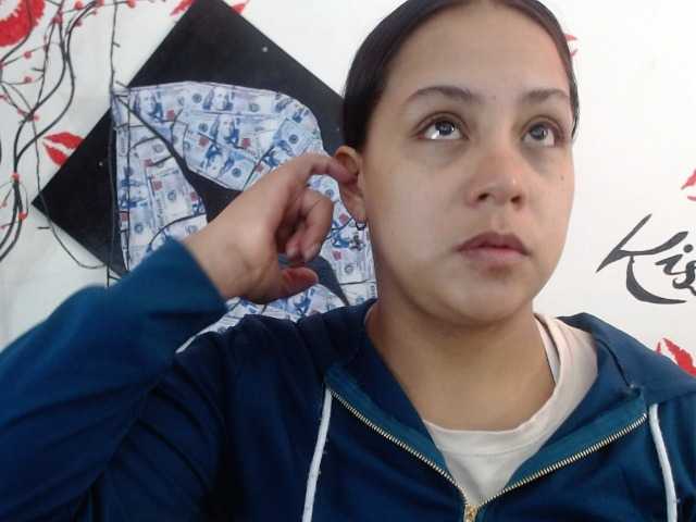 Live sex webcam photo for eva-hot #273590972