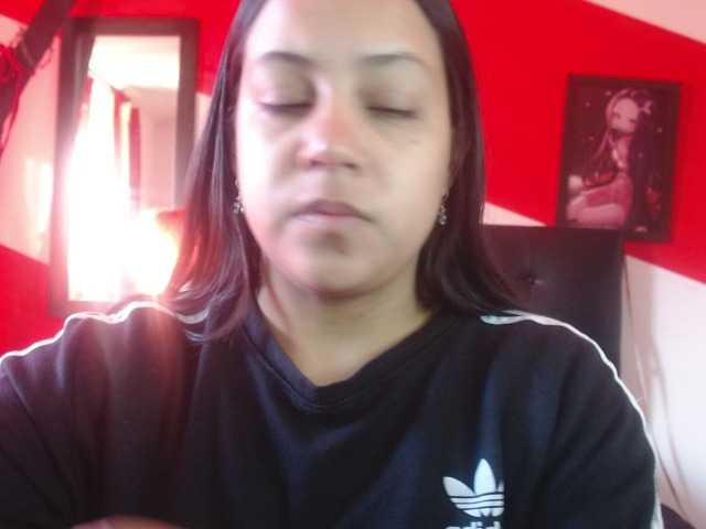 Live sex webcam photo for eva-hot #273699964