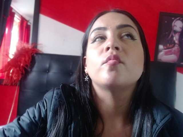 Live sex webcam photo for eva-hot #273850802