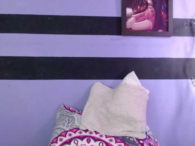 Live sex webcam photo for eva-hot #274128853