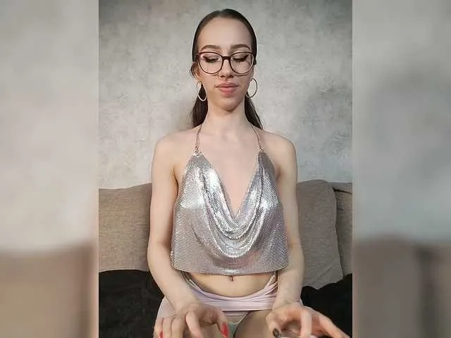 Live sex webcam photo for evaangel #292854750