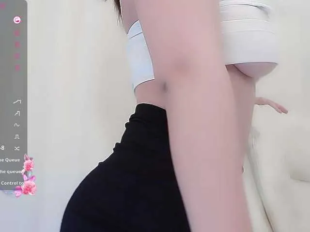 Live sex webcam photo for evabigbb #291502685