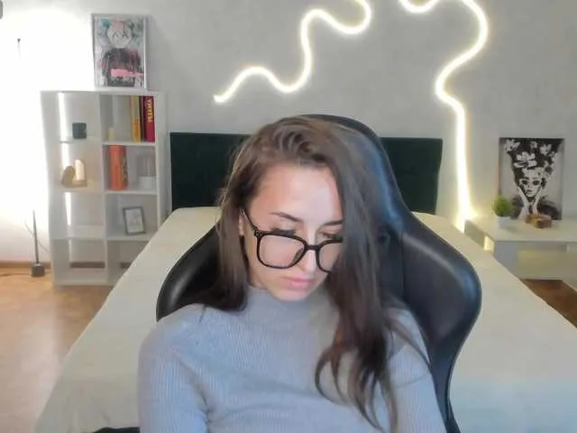 Live sex webcam photo for evacooper #292087292