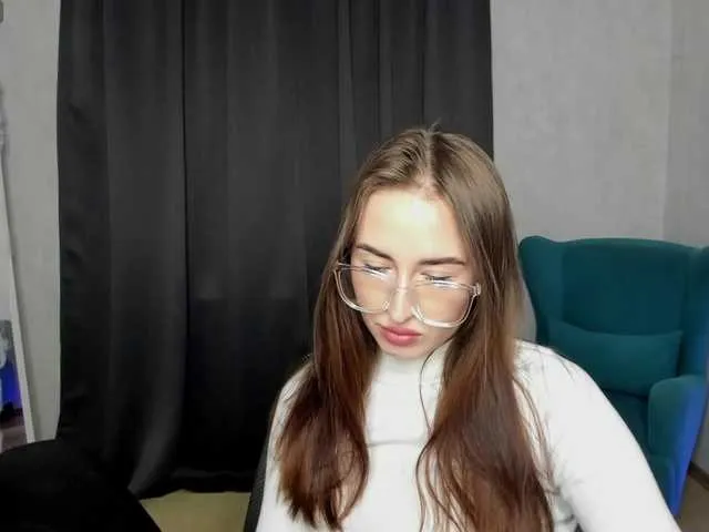 Live sex webcam photo for evacooper #292199730