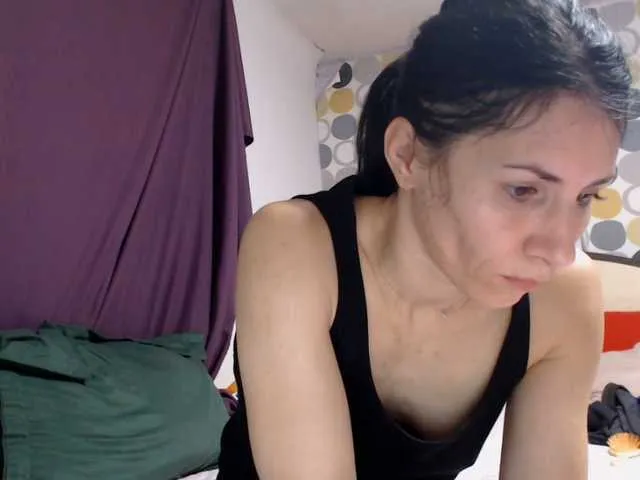 Live sex webcam photo for evacrisxxxx #292333787