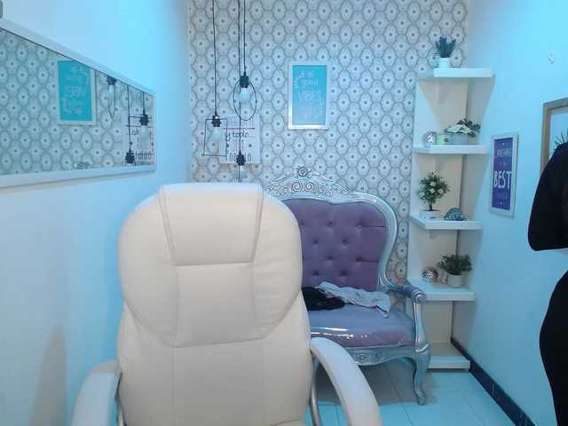 Live sex webcam photo for evangheline #277783089