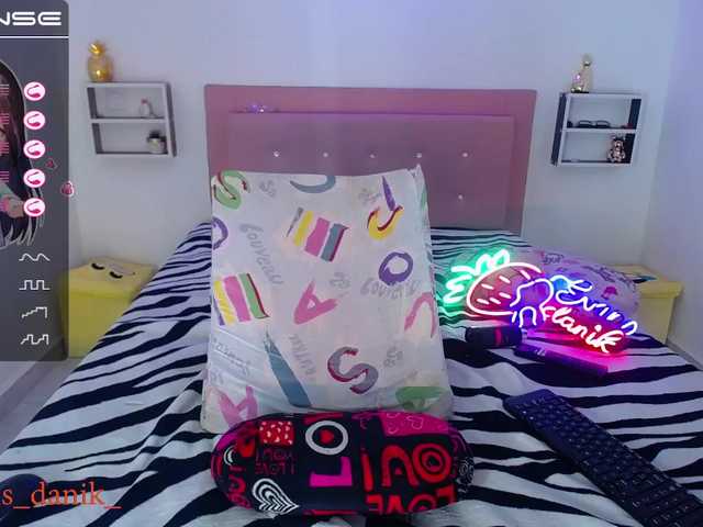 Live sex webcam photo for evansdanik #273280088