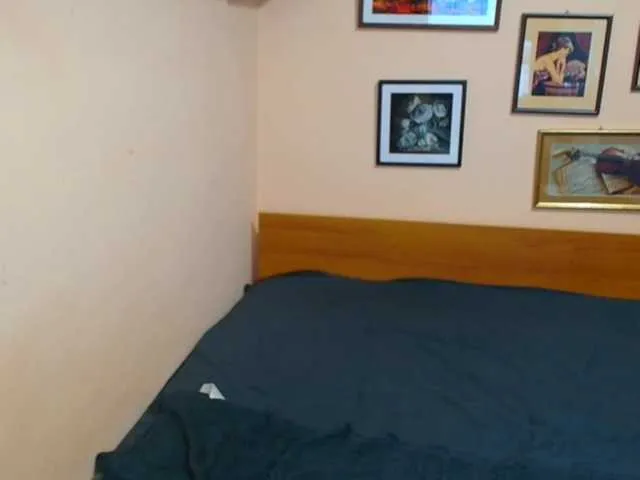 Live sex webcam photo for evarette #278047680